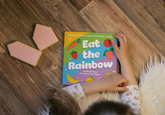 Vietnamese bilingual children's book eat the rainbow tu dien rau cu qua